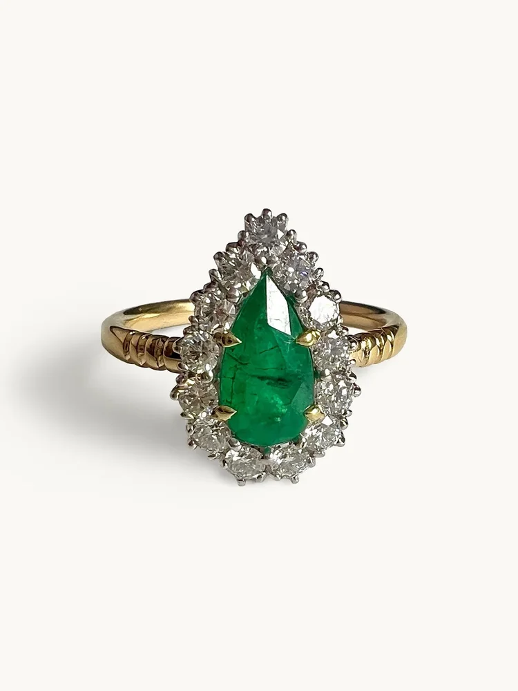 Pear-Cut Emerald Diamond Ring