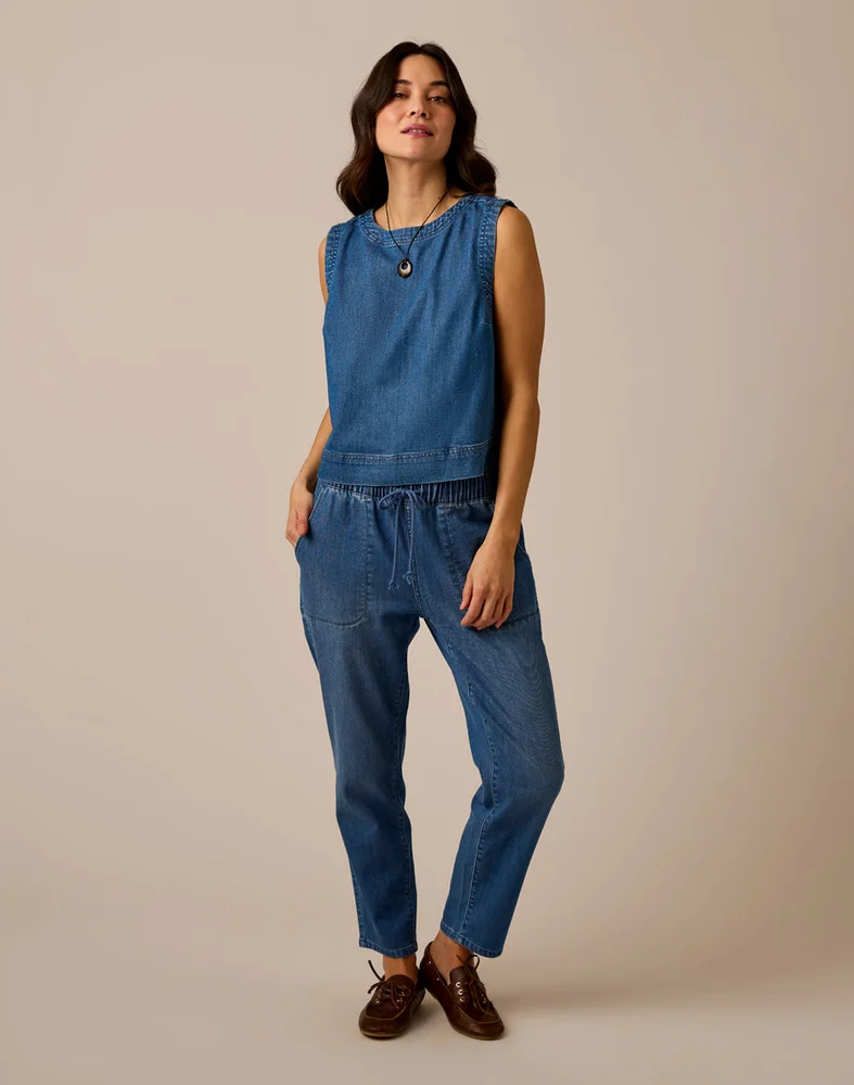 Zoe Lightweight Denim Pant: Magnolia