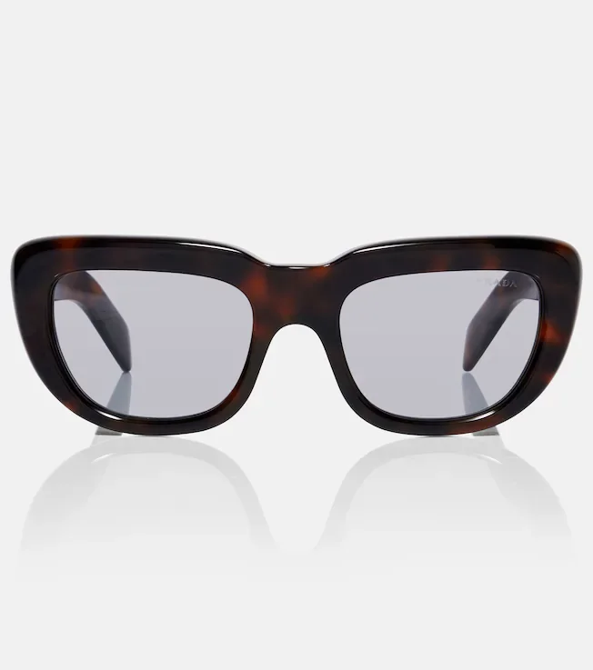 Logo cat-eye sunglasses