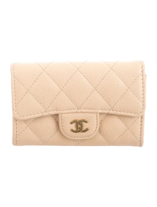 Classic Quilted Card Holder Interlocking CC Logo Card Holder