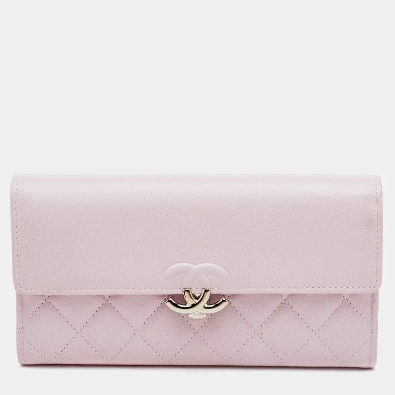 Gusset Flap Pink Quilted Caviar Leather Wallet