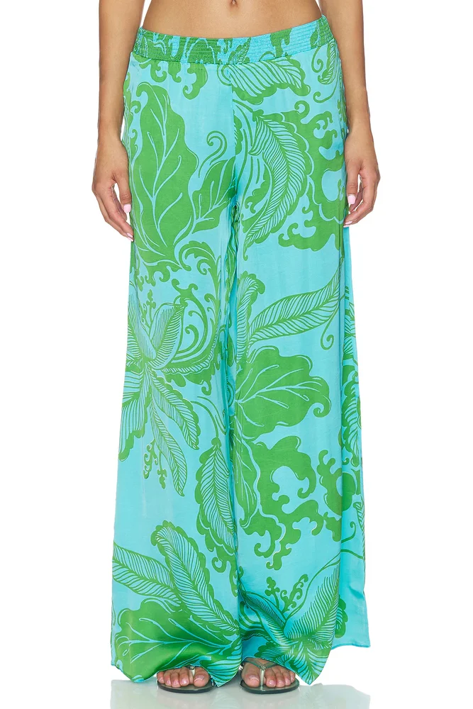 Megan Pant