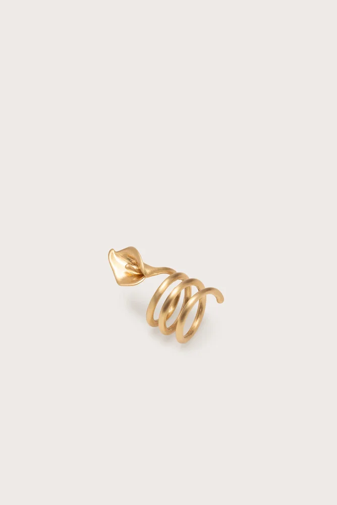 Calla Wavy Ring