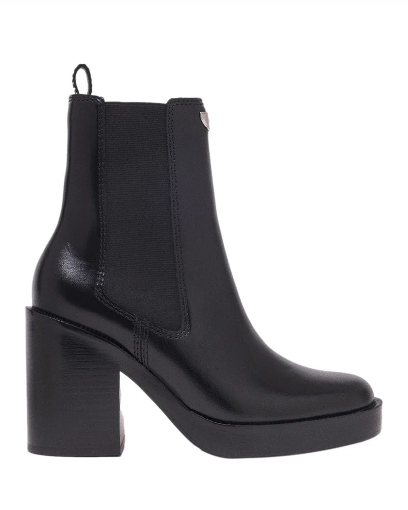 Leather Chelsea Boots