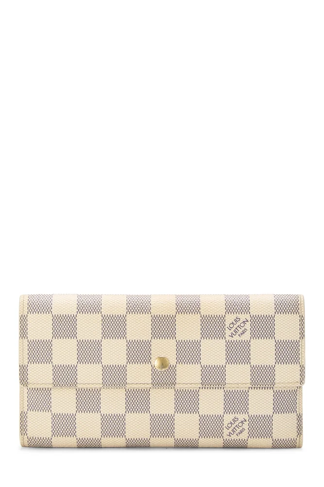 Damier Azur International Wallet