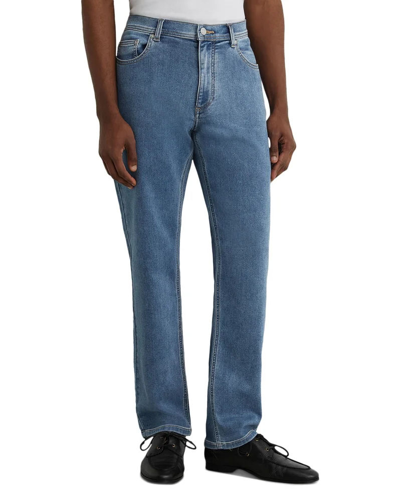 Bishopsgate Straight Fit 31.5" Jeans in Light Wash
