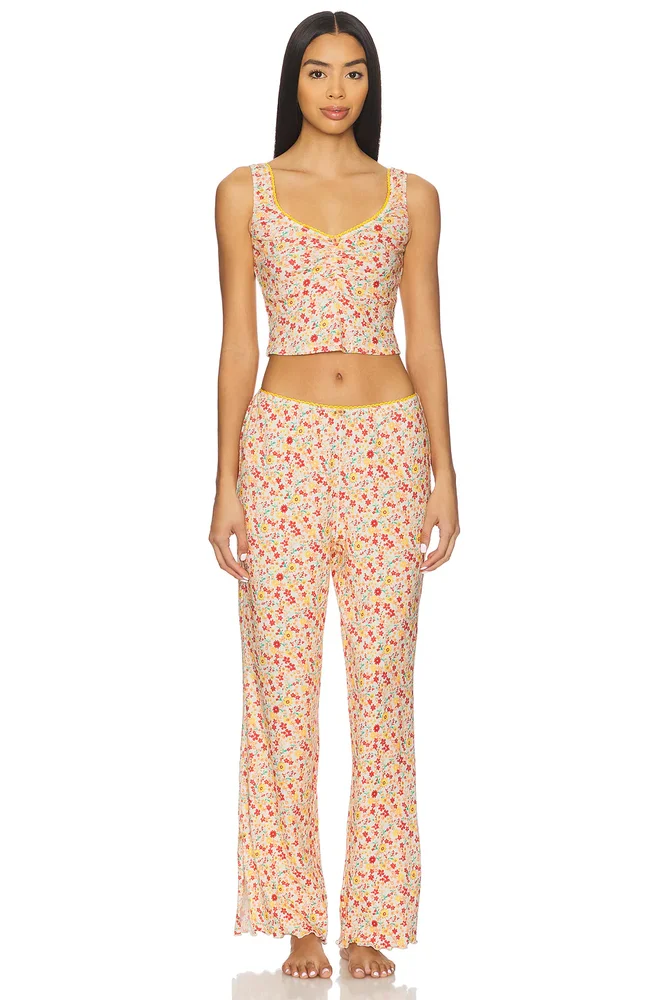 x Intimately Fresh In Love Lounge Set
