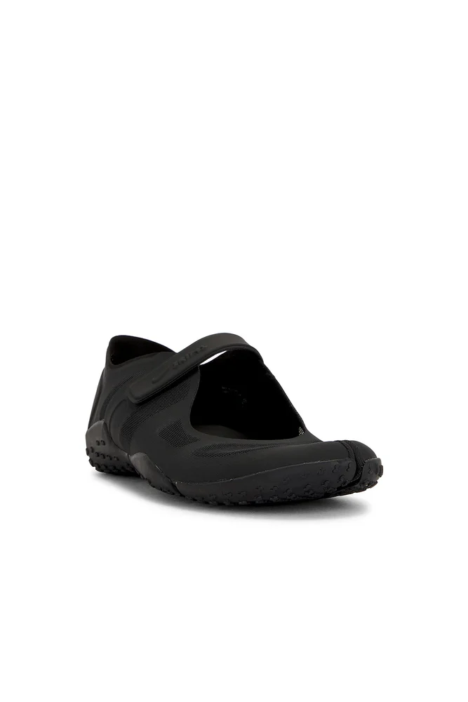 Rift Mesh Sneaker