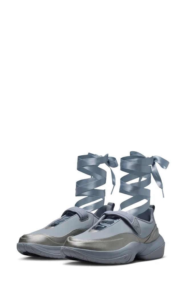The Jordan Pointe Sneaker