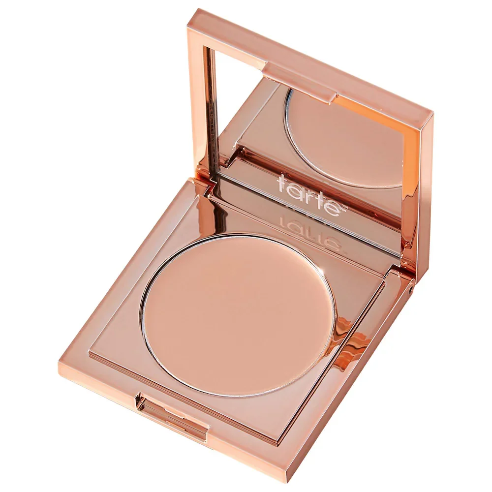 CC full coverage undereye color corrector in Light-Medium Peach