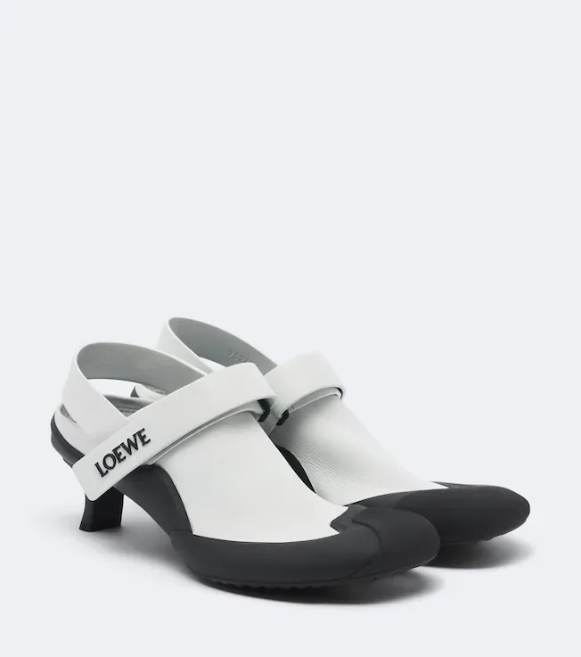 Dive Slingback leather pumps