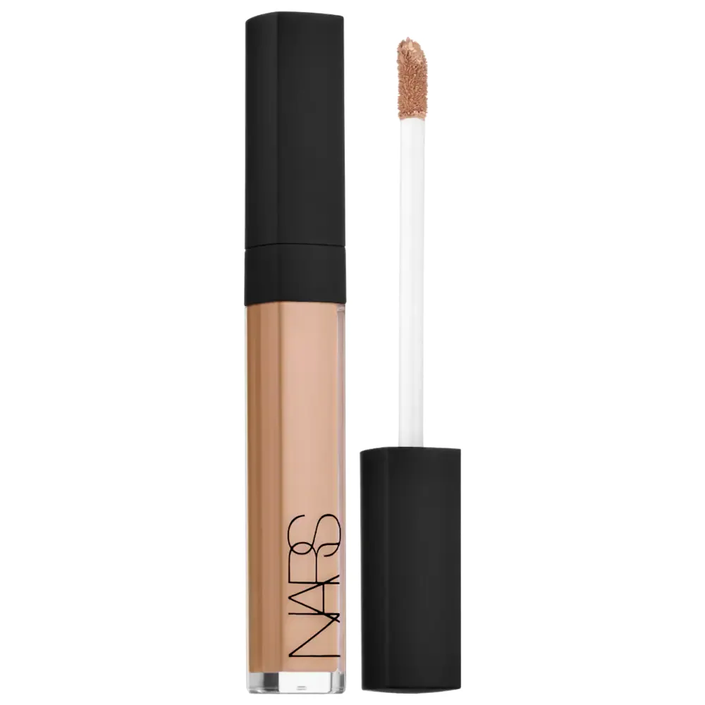 Radiant Creamy Concealer with Hydrating Medium Coverage in Madeleine