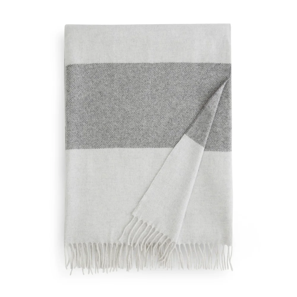 Balze Throw - Exclusive