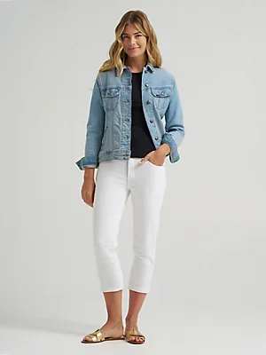 Women's Legendary Straight Denim Capri in Bright White