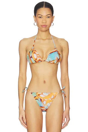 Gia Triangle Top