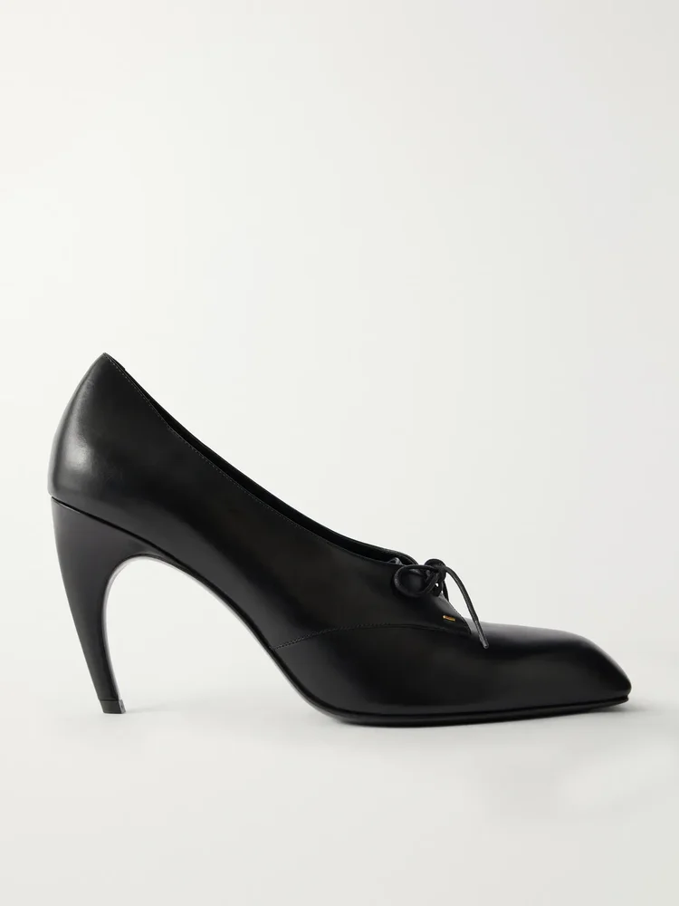 Colt 85 leather pumps