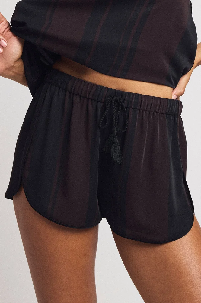 Supreme Short in Ganache Stripe