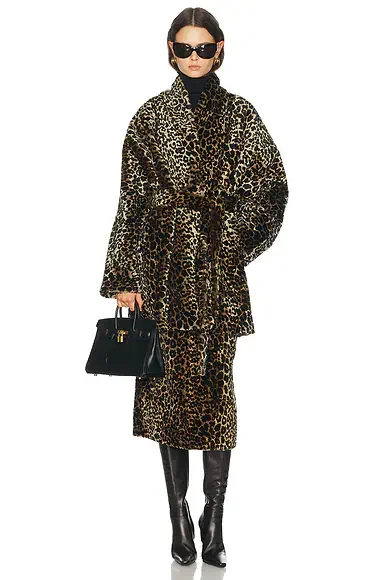 Raquel Coat