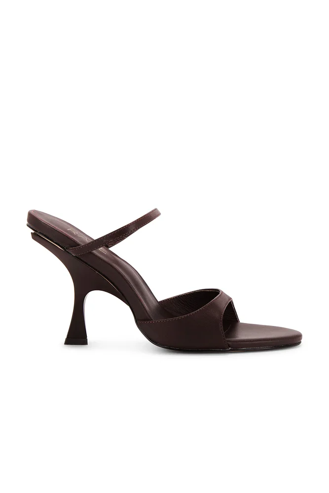 Cait Sandal