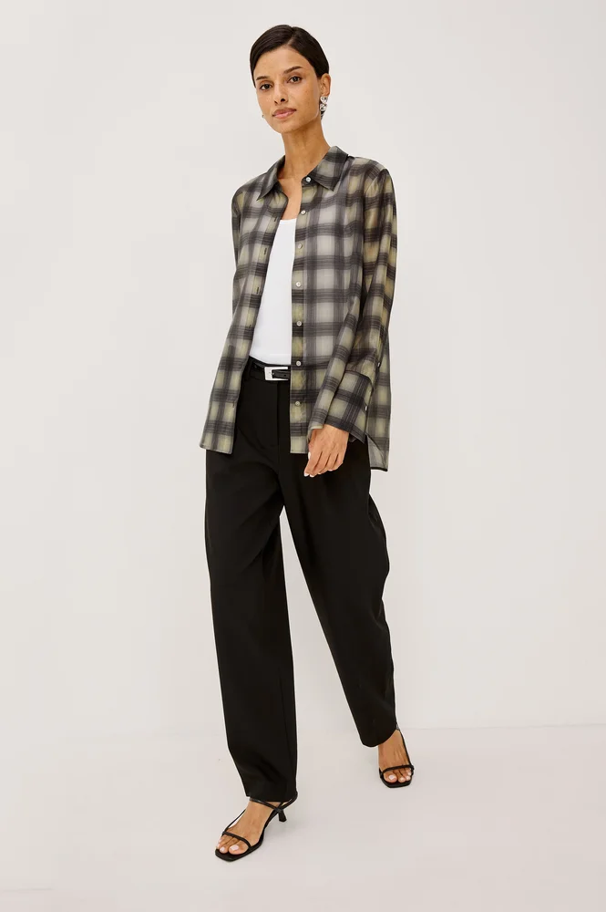 Cameron Pant, Black