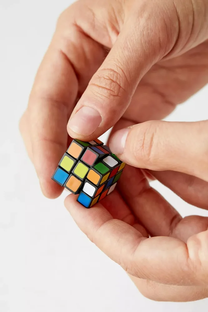Worlds Smallest Rubik’s Cube Puzzle Game