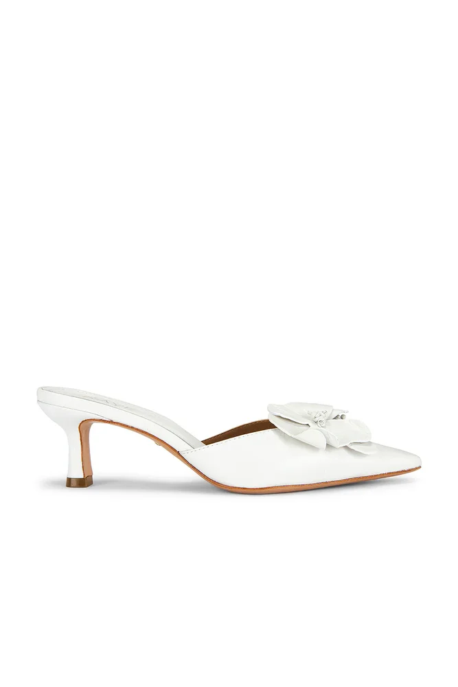 Kennedy Pump in White