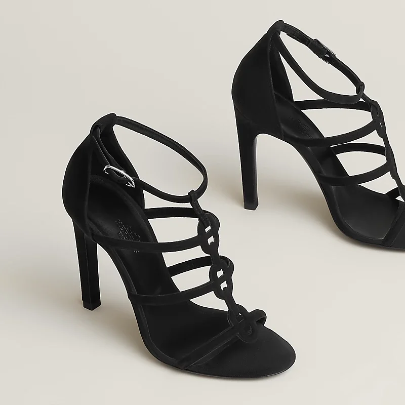 Magic 105 sandal