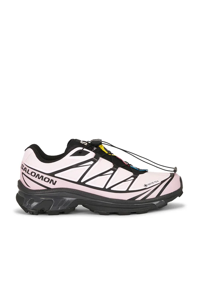 XT-6 GTX Sneaker in Black Icy Pink Dawn Pink