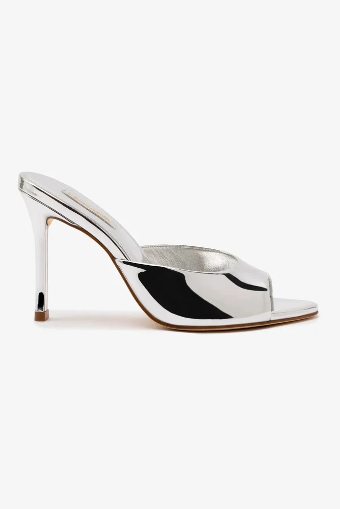larroude.com Jasmine Hi Mule In Silver Specchio