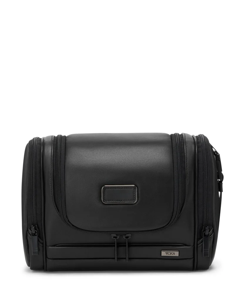 Hanging Travel Kit