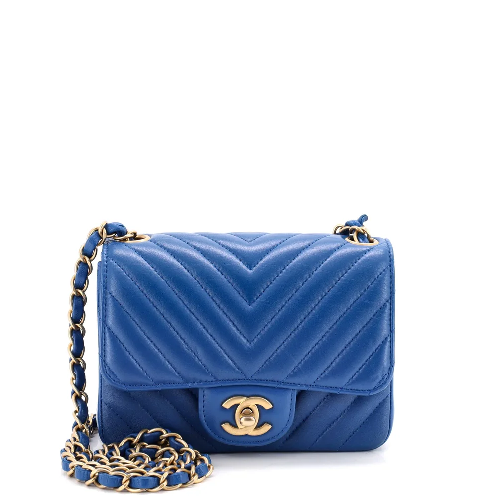 Pre-Owned Chanel Square Mini Classic Flap Bag 17cm