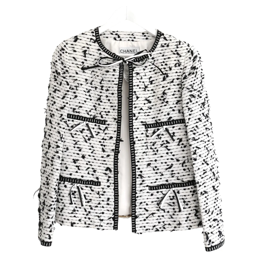 Chanel Cruise 1995 Black and White Fantasy Tweed Jacket