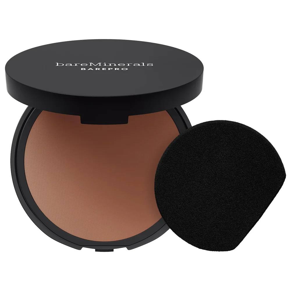 BAREPRO 24HR Skin Perfecting Talc-Free Matte Powder Foundation in Deep 55 Neutral