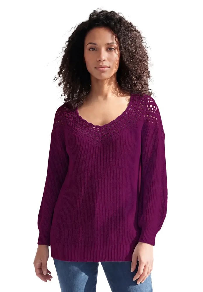 Crochet Pullover Sweater With Sweetheart Neckline