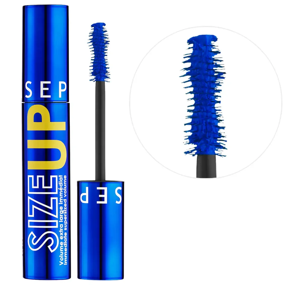Size Up Volumizing Mascara in Blue