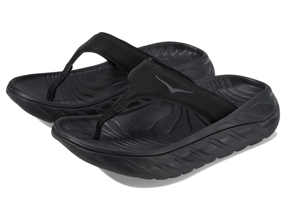 Women's Ora Recovery Flip Black / Dark Gull Gray 1