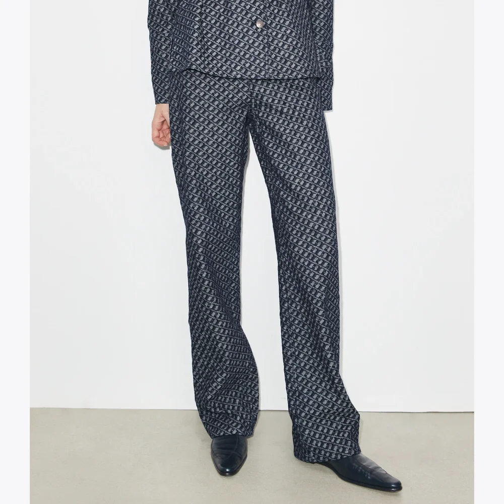 Straight-Leg Jean