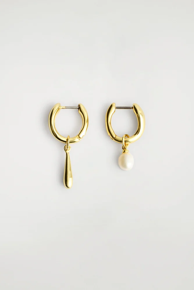 Mismatched Teardrop Pearl Hoop Earrings