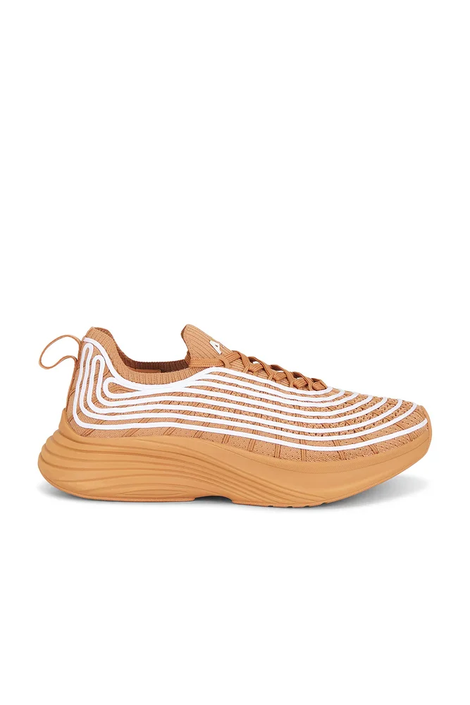 Techloom Zipline Sneaker - Almond Butter & Ivory