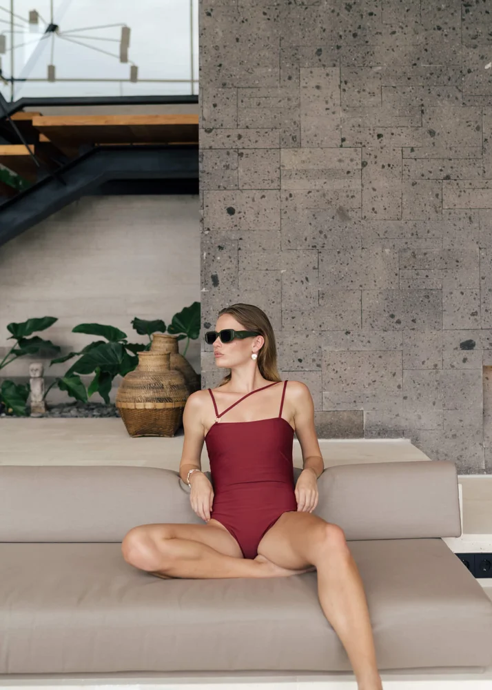 Zabel Tube One-Piece Burgundy