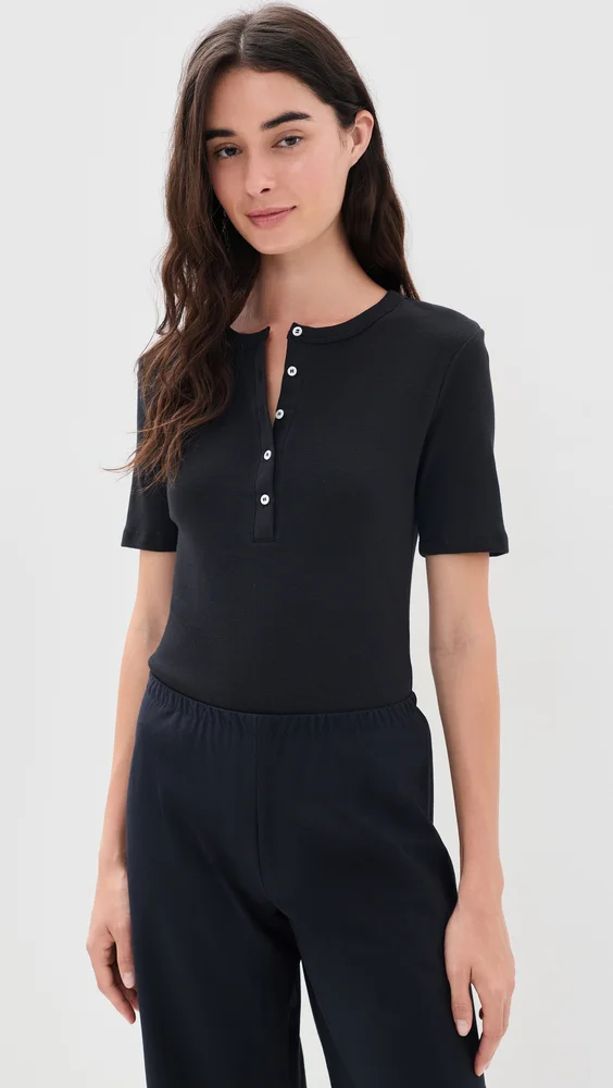 Nando Henley Tee