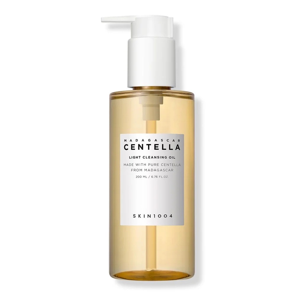 Madagascar Centella Light Cleansing Oil