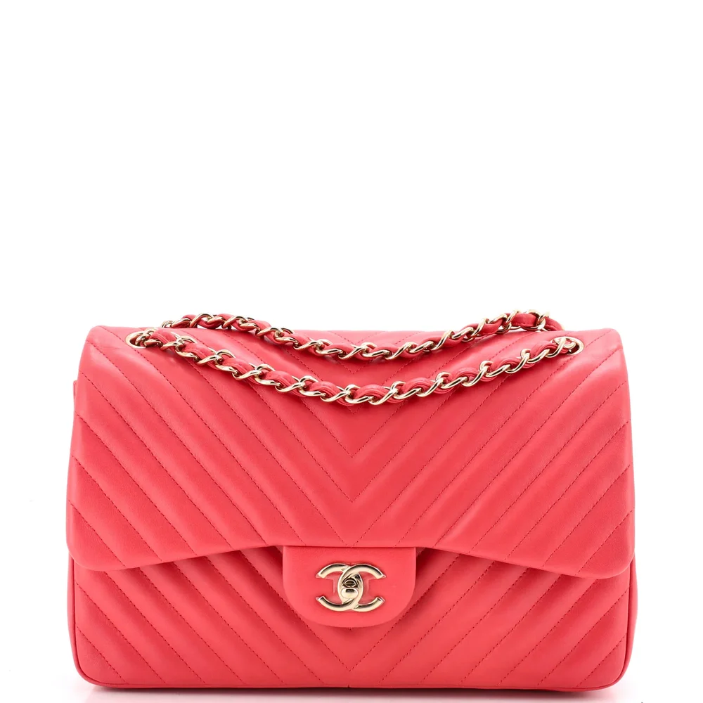 Pre-Owned Chanel Classic Double Flap Bag Chevron Lambskin Jumbo