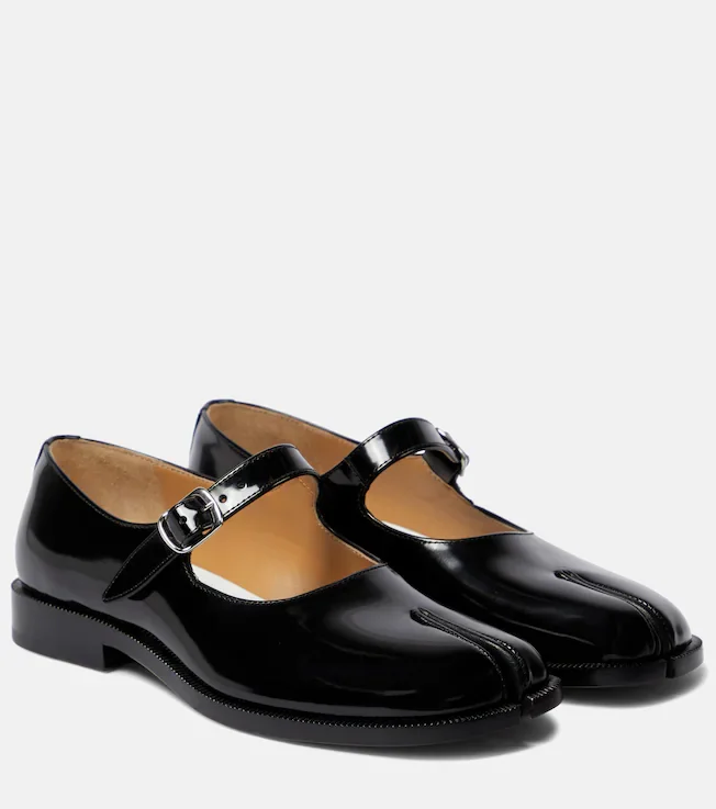 Tabi patent leather Mary Jane flats