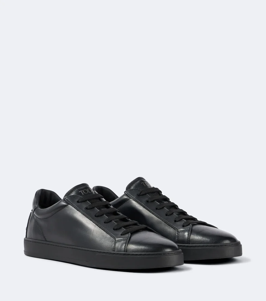Leather sneakers
