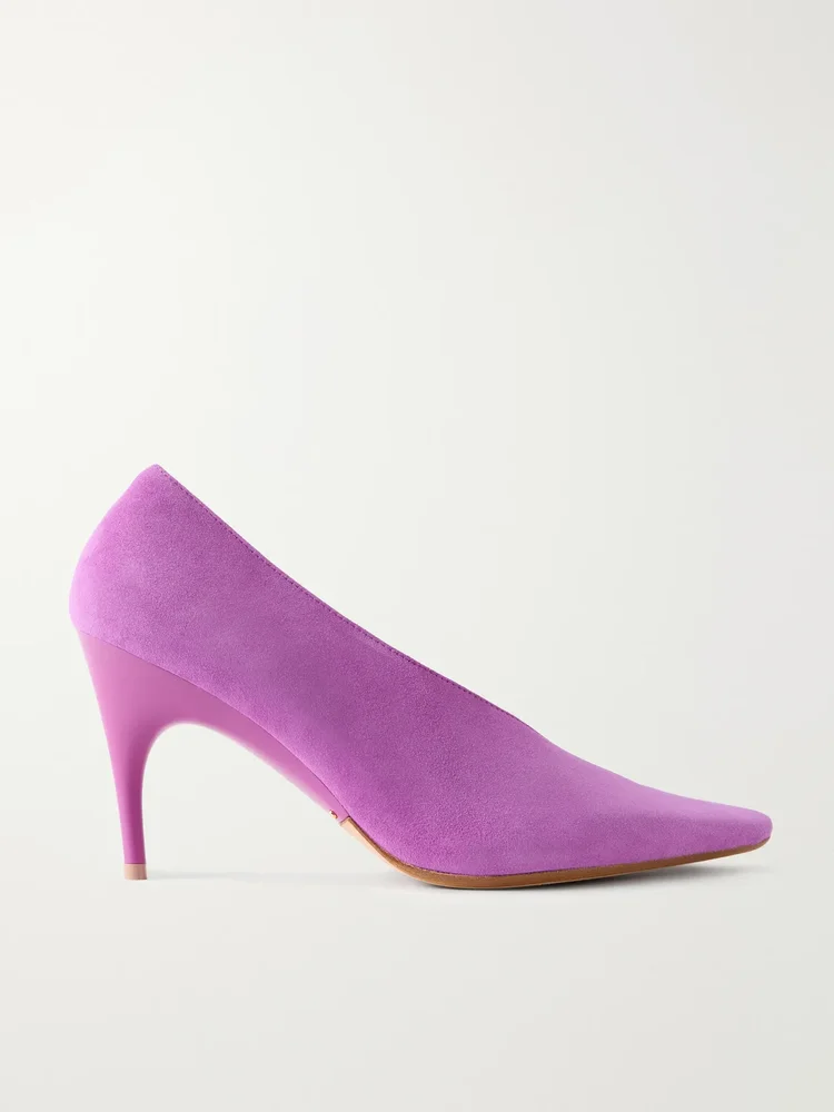 Duchesse suede pumps