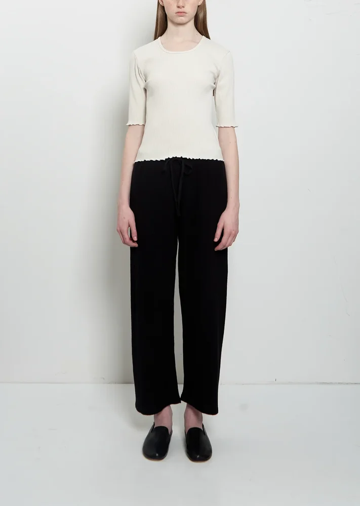 Crepe Cotton Linen Capri Pants — Black