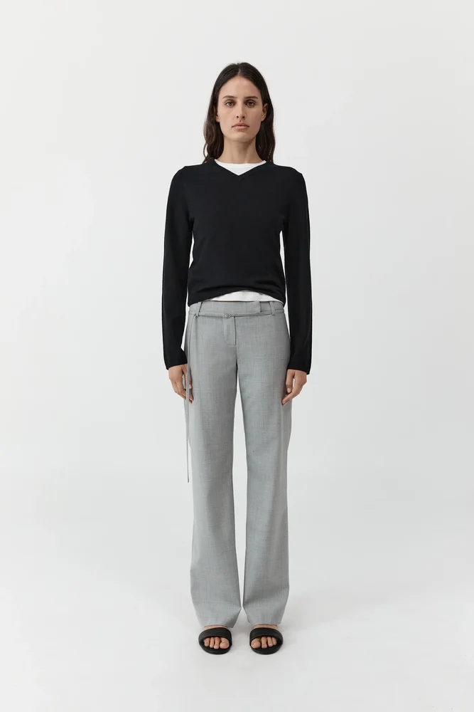 Fine Merino V Neck Sweater - Black