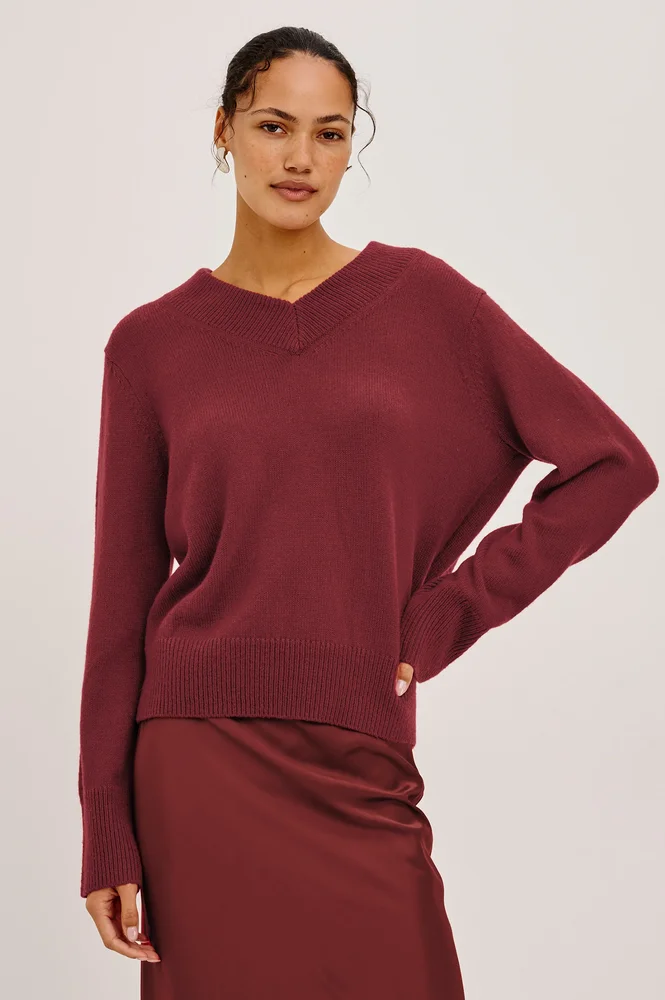 Lidya Sweater, Crimson