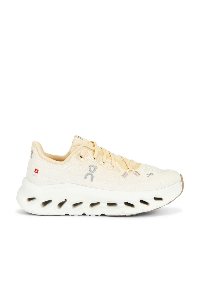 Cloudtilt Sneaker